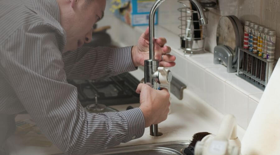 Local expert plumbing services in Oakwood, OK